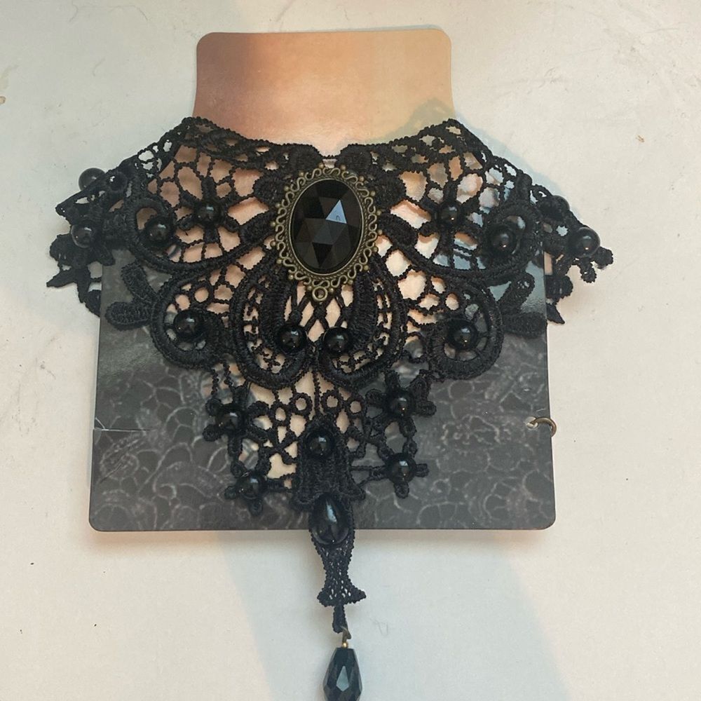 New Victorian Gothic Black Lace Choker Necklace with Gemstone Centerpiece - Picture 5 of 11